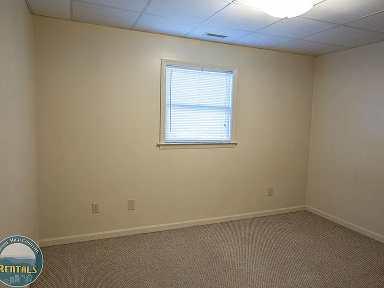 164 Boone Cir — Photo 13