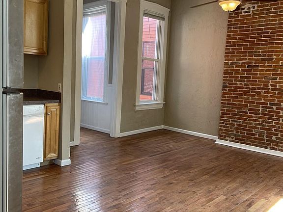 3rd image of 2917 Salena St #2F