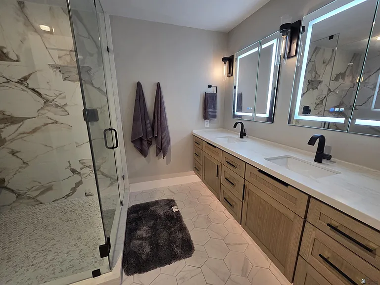 1440 E Laguna Pl — Photo 18