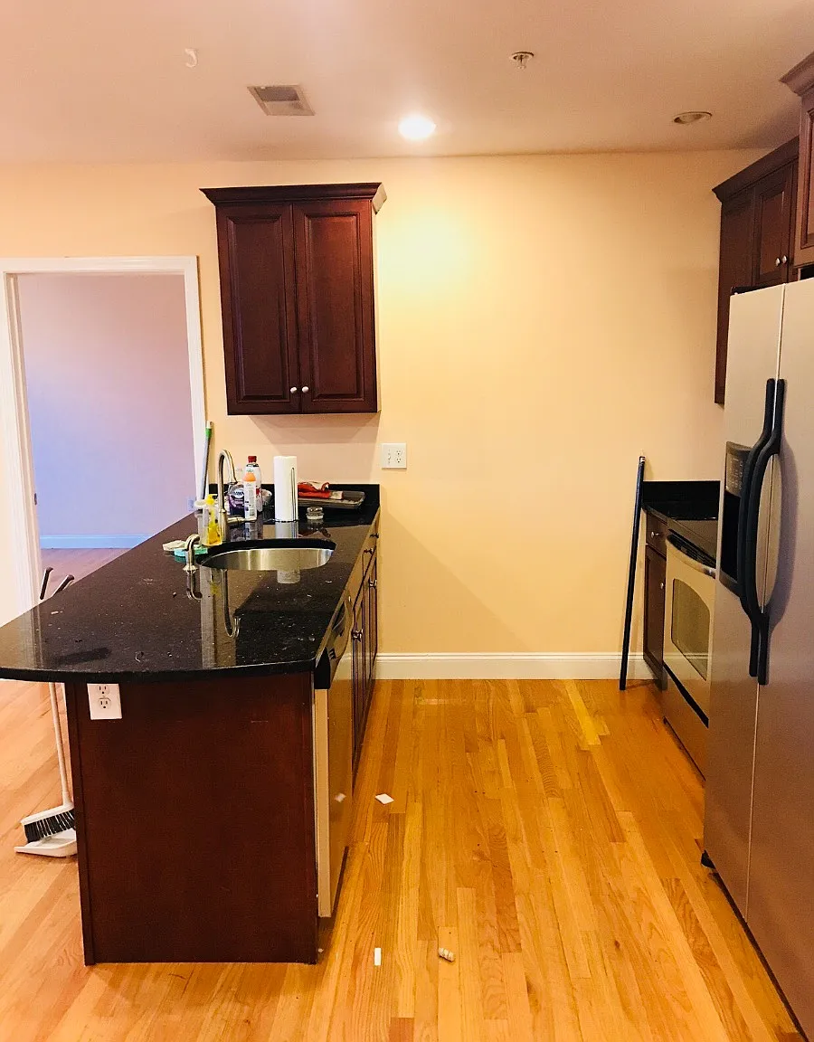 2 bed, 9999 sqft, $2,600 — Photo 3