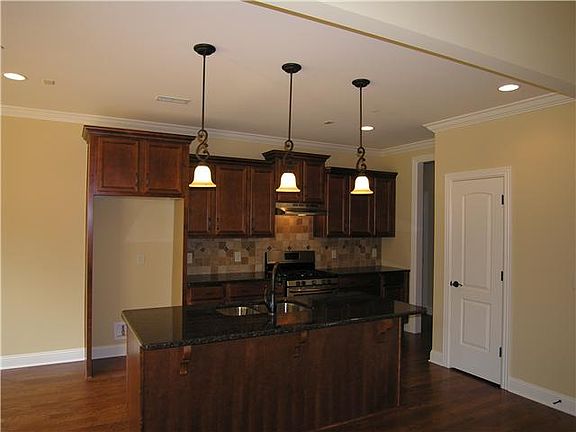 3rd image of 813 Piccadilly Drive Site #605-lot 605