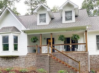 1063 Greenmor Dr, Bessemer, AL 35022