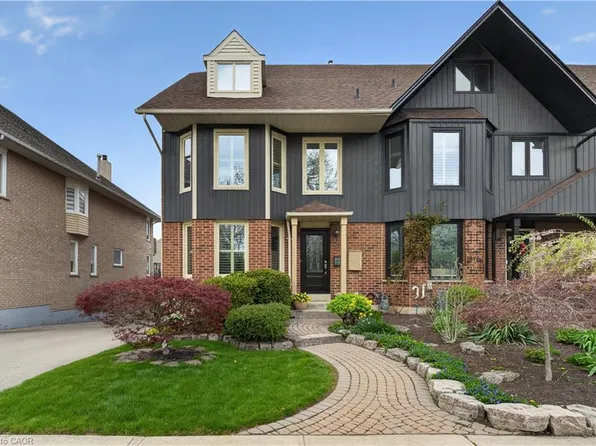 77 Sunvale Pl, Hamilton, ON L8E 4Z6