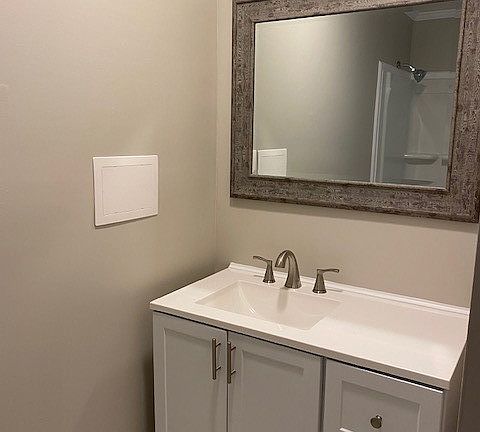5th image of 111 Northwood Dr