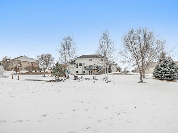 5th image of 3433 Meadow Sound Dr