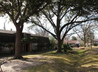 9387 Livernois Rd, Houston, TX 77080