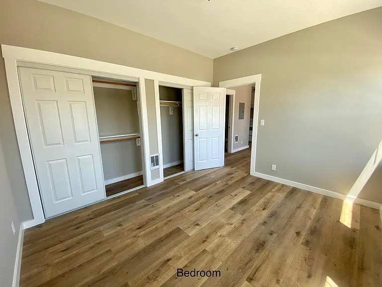 235 Athol Ave #A — Photo 6
