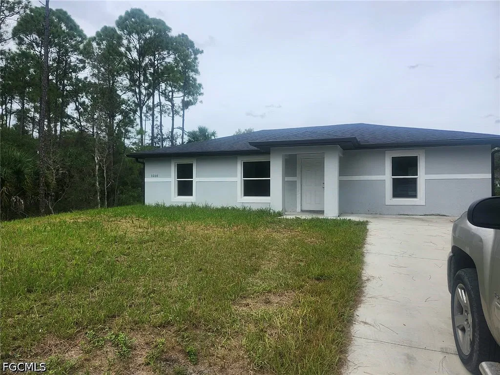 3 bed, 2.0 bath, 1147 sqft, $1,650 — Photo 1