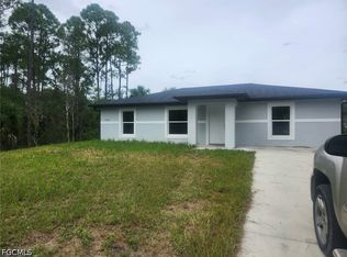 3208 48th St W, Lehigh Acres, FL 33971