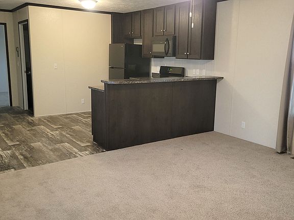 4th image of 142 Texas St #142