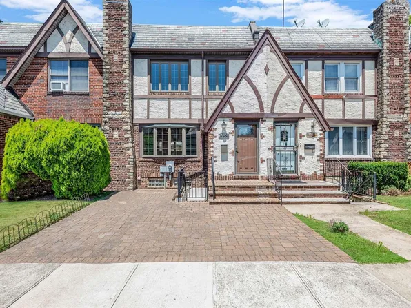85-29 67th Road, Rego Park, NY 11374