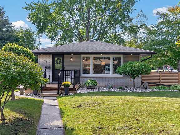 2nd image of 70 Duncairn Ave