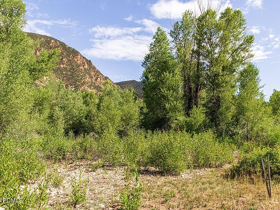 5th image of 2600 E Weber Canyon Rd