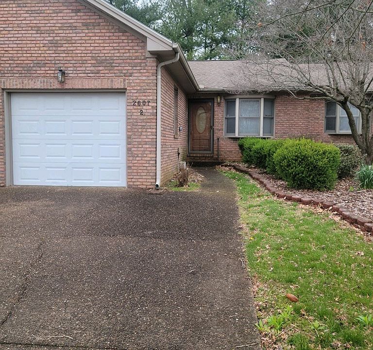 2nd image of 2607-2 Cayce Meade Dr