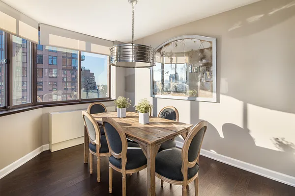 Rented by Chelsea Associates LLC | media 8