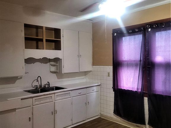 2nd image of 59 Rogers Ave