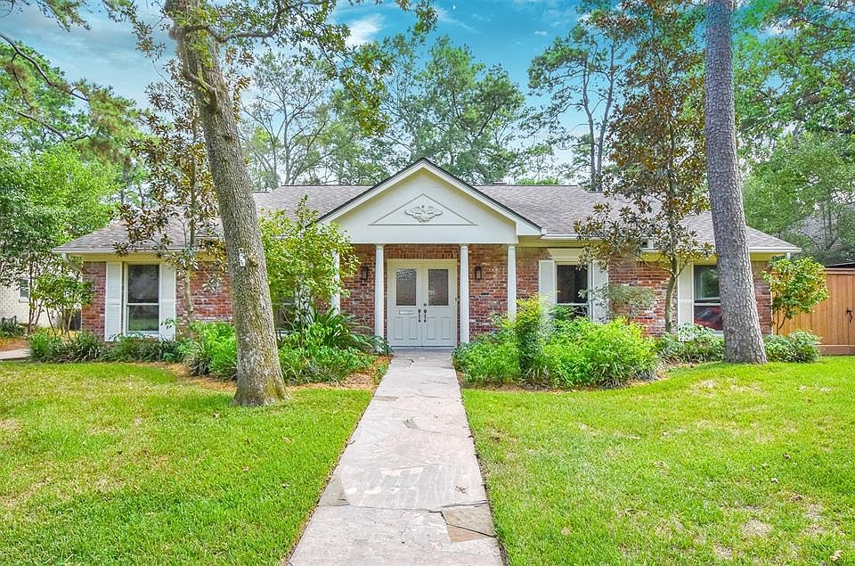 1st image of 10103 Holly Springs Dr