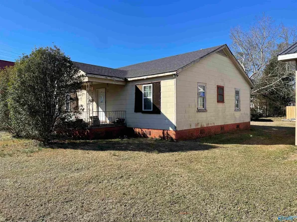 402 N 33rd St W #1, Gadsden, AL 35904