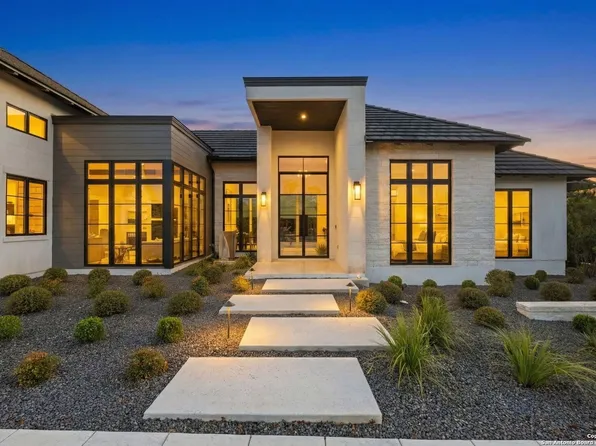 121 Greystone Pt, Boerne, TX 78006