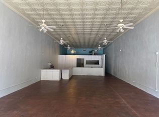 107 N Washington St, Seymour, TX 76380