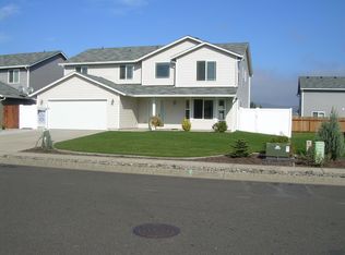 90 Nighthatch Dr, Kelso, WA