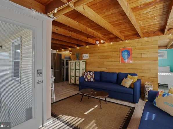 21 Houston St Unit 10, Rehoboth Beach, DE 19971