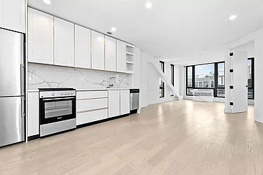 Rented by Tapiro Realty