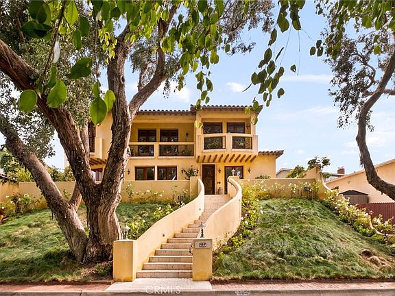 3rd image of 664 Calle Miramar