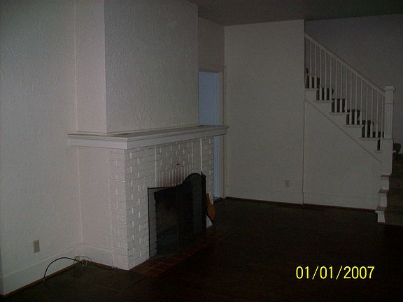 Living room with fireplace