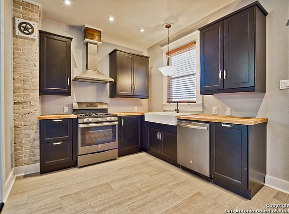5th image of 839 W French Pl