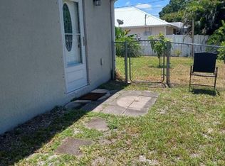 426 Easy St, Sebastian, FL 32958