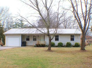 1155 Meadow Rd, Cookeville, TN 38501