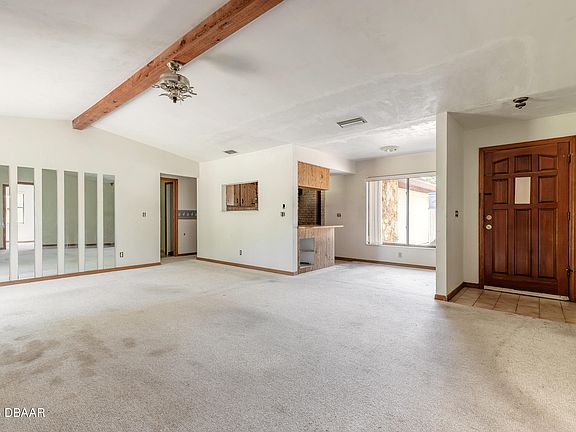 3rd image of 1154 Buena Vista Dr
