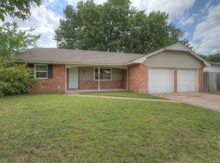 2414 S 107th Ave E, Tulsa, OK 74129