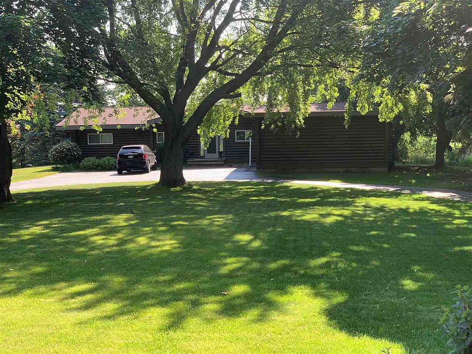 9452 Clayton Ave, Neenah, WI 54956 MLS 50242174 Zillow