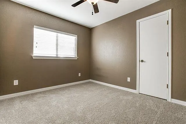 404 Tucson Ct — Photo 13