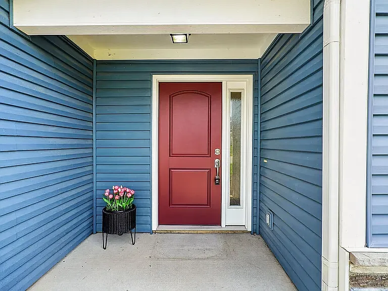 3272 Maitland Dr — Photo 4