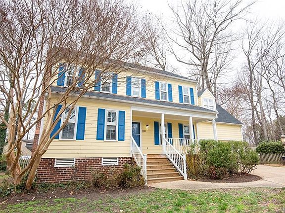 3rd image of 12112 Carmon Ct
