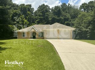 3328 Linecrest Rd, Ellenwood, GA 30294