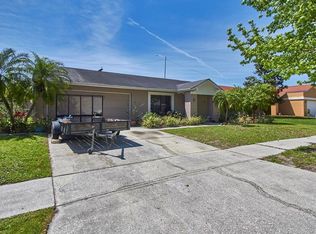 15910 Bridgewater Ln, Tampa, FL 33624