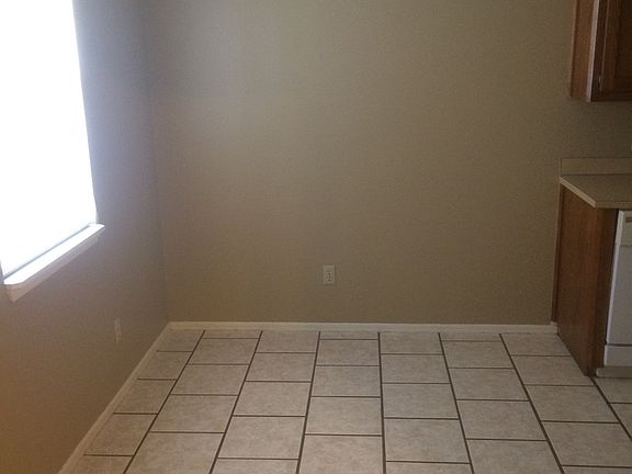 3rd image of 13 W Ash St APT 200