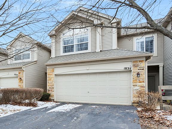 2nd image of 1835 Wisteria Dr
