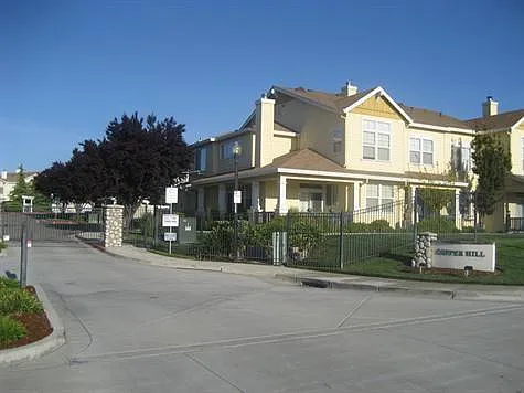 3131 Arcadia Cmn #8 — Photo 22