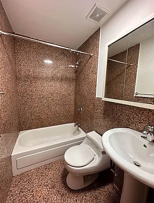 Rented by MOTION New York | media 4