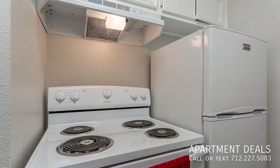 1st image of 2206 Avenue L St #3779