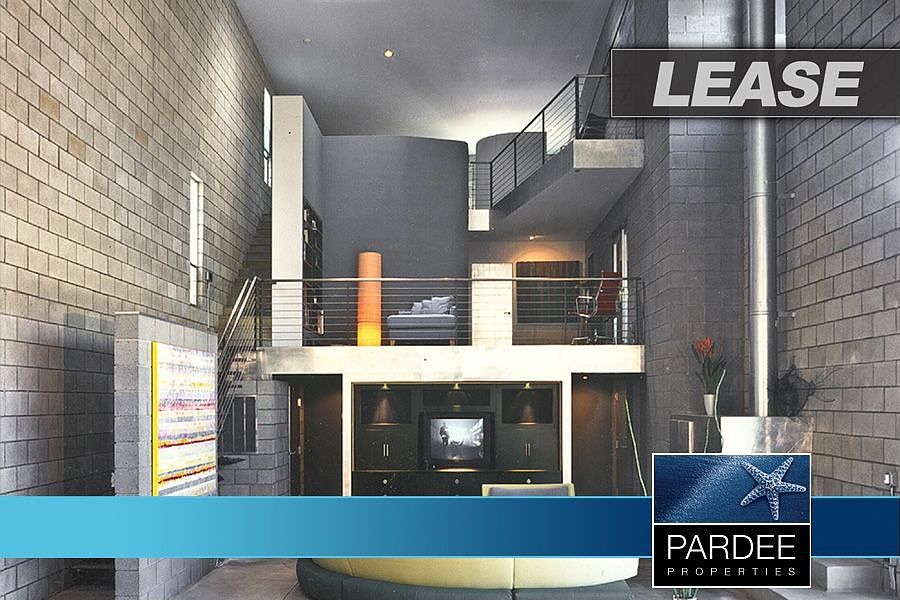 1st image of 550 Rose Ave