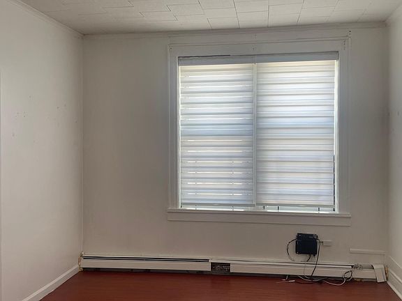 4th image of 14620 Rockaway Blvd Suite 2