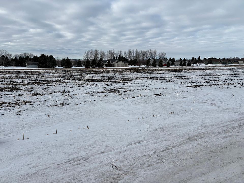 2nd image of Grandview Rd