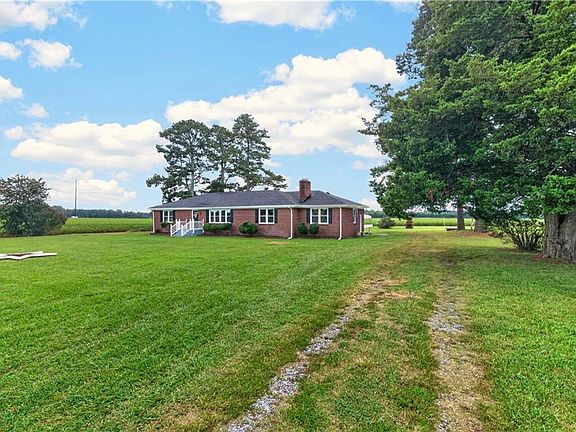 5th image of 8469 Gates Rd