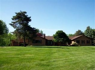 23743 Emmons Rd, Columbia Station, OH 44028